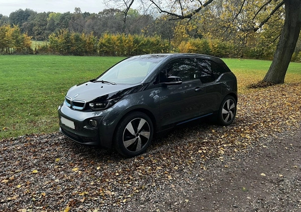 BMW i3 cena 65000 przebieg: 118000, rok produkcji 2016 z Lubin małe 379